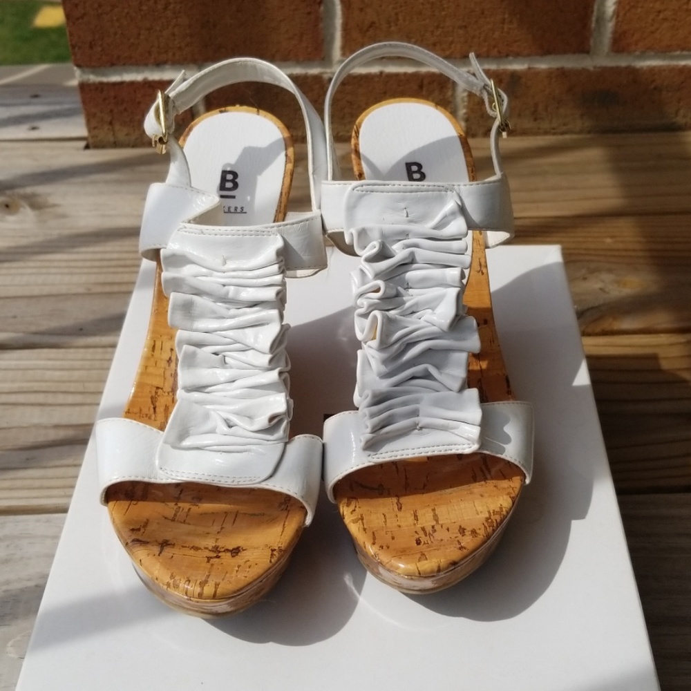 BAKERS Wedge heels